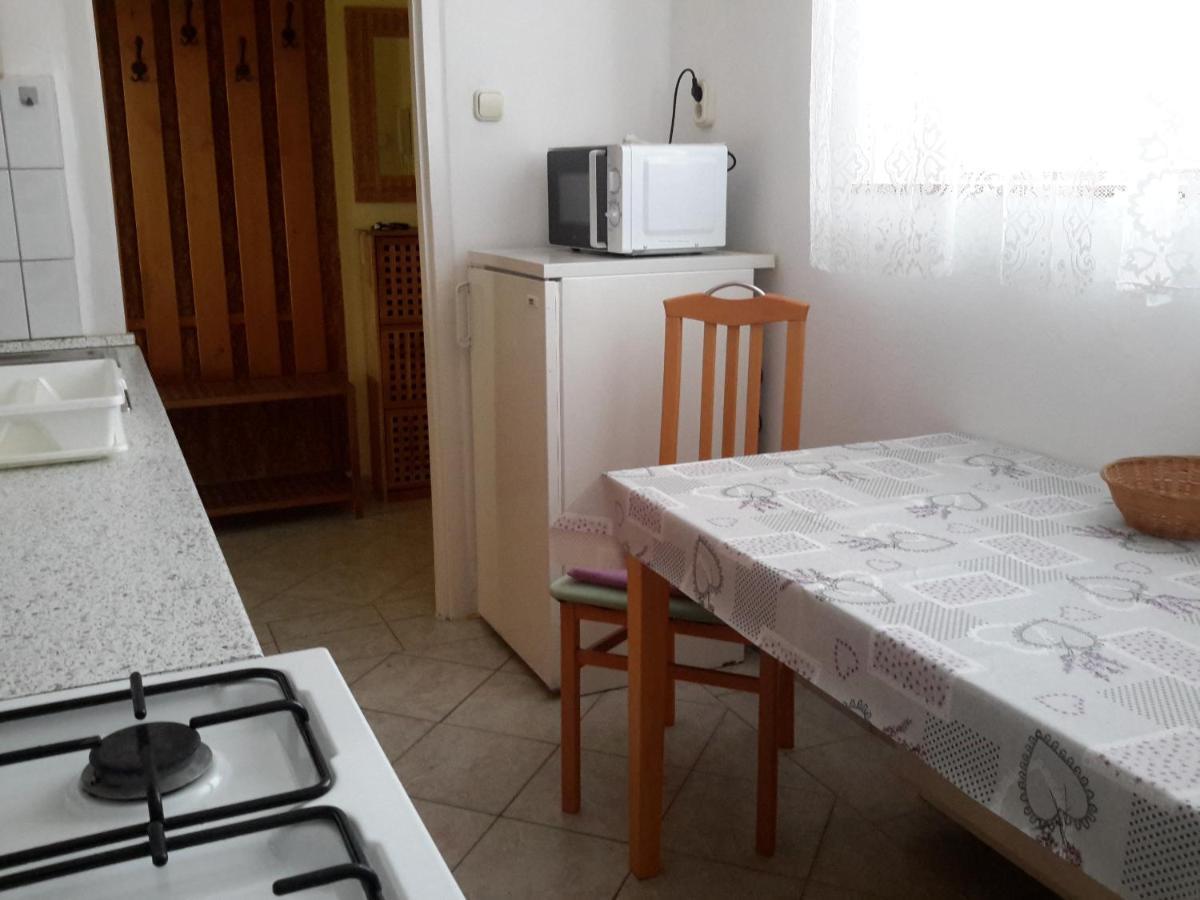 Szeki Apartman Balatonfured Luaran gambar