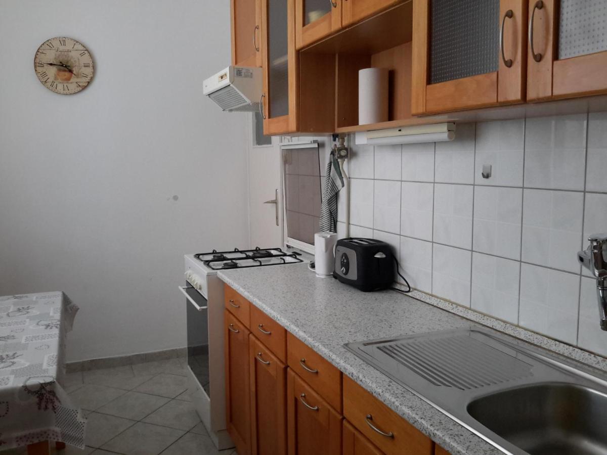 Szeki Apartman Balatonfured Luaran gambar